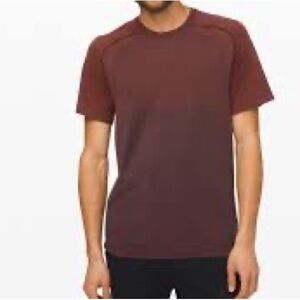 Lululemon Metal Vent Breathe Short Sleeve-
Magma / Sequoia Size Medium